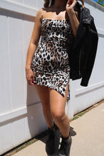 Load image into Gallery viewer, CHELSEA Leopard Print Dress
