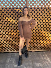 Load image into Gallery viewer, Braelynn Ruched Dress (mocha)
